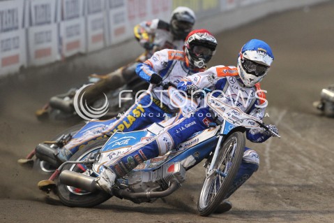  12.05.2013 RZESZOW ZUZEL SPEEDWAY ENEA EKSTRALIGA MECZ PGE MARMA RZESZOW - BETARD SPARTA WROCLAW <br />N/Z LUKASZ SOWKA (NIEBIESKI), GRZEGORZ WALASEK (CZERWONY), PATRYK MALITOWSKI (BIALY) <br /> 