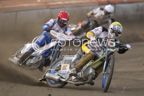  12.05.2013 RZESZOW ZUZEL SPEEDWAY ENEA EKSTRALIGA MECZ PGE MARMA RZESZOW - BETARD SPARTA WROCLAW <br />N/Z TROY BATCHELOR (ZOLTY), RAFAL OKONIEWSKI (CZERWONY), PATRYK DOLNY (BIALY) <br /> 