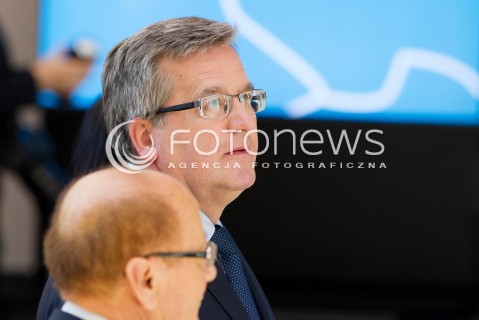  16.05.2013 RZESZOW PREZYDENT RP BRONISLAW KOMOROWSKI NA PODKARPACIU. OTWARCIE UNIWERSYTECKIEGO CENTRUM INNOWACJI I TRANSFERU WIEDZY TECHNICZNO-PRZYRODNICZEJ NA UNIWERSYTECIE RZESZOWSKIM. N/Z BRONISLAW KOMOROWSKI  