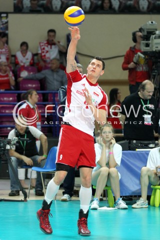  07.06.2013 WARSZAWA TORWAR<br />SIATKOWKA MEZCZYZN LIGA SWIATOWA 2013<br />FIVB VOLLEYBALL WORLD LEAGUE 2012 POLSKA - BRAZYLIA ( POLAND - BRAZIL )<br />N/Z ZBIGNIEW BARTMAN SYLWETKA<br />  