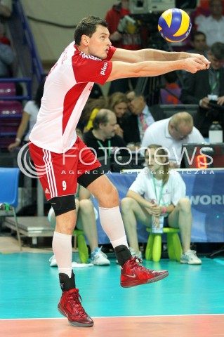  07.06.2013 WARSZAWA TORWAR<br />SIATKOWKA MEZCZYZN LIGA SWIATOWA 2013<br />FIVB VOLLEYBALL WORLD LEAGUE 2012 POLSKA - BRAZYLIA ( POLAND - BRAZIL )<br />N/Z ZBIGNIEW BARTMAN SYLWETKA<br />  