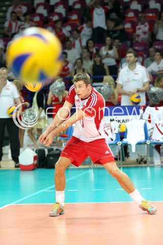  07.06.2013 WARSZAWA TORWAR<br />SIATKOWKA MEZCZYZN LIGA SWIATOWA 2013<br />FIVB VOLLEYBALL WORLD LEAGUE 2012 POLSKA - BRAZYLIA ( POLAND - BRAZIL )<br />N/Z MICHAL KUBIAK SYLWETKA<br />  