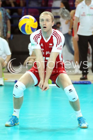  07.06.2013 WARSZAWA TORWAR<br />SIATKOWKA MEZCZYZN LIGA SWIATOWA 2013<br />FIVB VOLLEYBALL WORLD LEAGUE 2012 POLSKA - BRAZYLIA ( POLAND - BRAZIL )<br />N/Z PAWEL ZATORSKI SYLWETKA<br />  