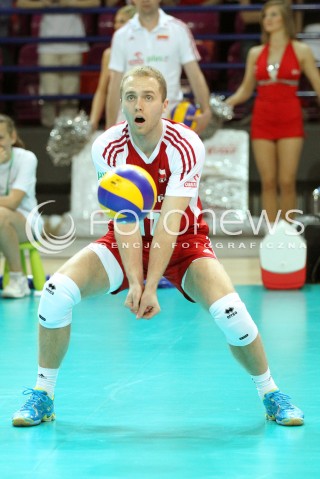  07.06.2013 WARSZAWA TORWAR<br />SIATKOWKA MEZCZYZN LIGA SWIATOWA 2013<br />FIVB VOLLEYBALL WORLD LEAGUE 2012 POLSKA - BRAZYLIA ( POLAND - BRAZIL )<br />N/Z PAWEL ZATORSKI SYLWETKA<br />  
