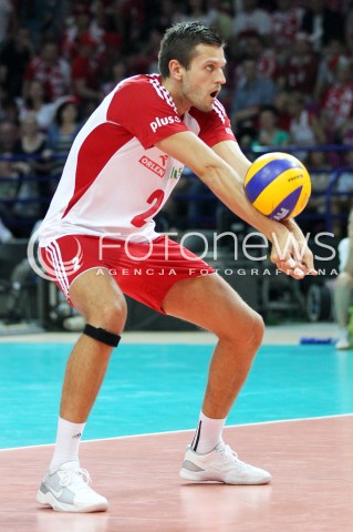  07.06.2013 WARSZAWA TORWAR<br />SIATKOWKA MEZCZYZN LIGA SWIATOWA 2013<br />FIVB VOLLEYBALL WORLD LEAGUE 2012 POLSKA - BRAZYLIA ( POLAND - BRAZIL )<br />N/Z MICHAL WINIARSKI SYLWETKA<br />  
