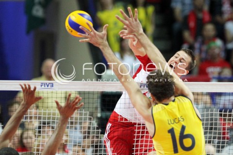  07.06.2013 WARSZAWA TORWAR<br />SIATKOWKA MEZCZYZN LIGA SWIATOWA 2013<br />FIVB VOLLEYBALL WORLD LEAGUE 2012 POLSKA - BRAZYLIA ( POLAND - BRAZIL )<br />N/Z MICHAL KUBIAK LUCAS SAATKAMP <br />  
