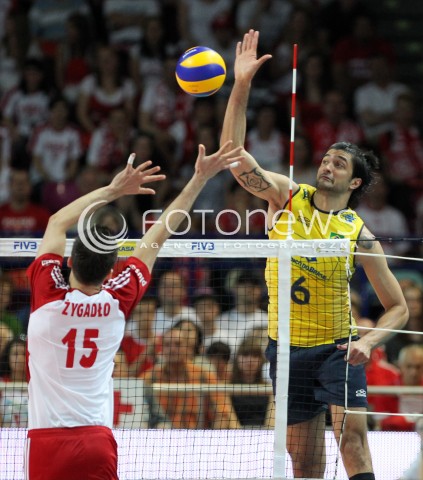  07.06.2013 WARSZAWA TORWAR<br />SIATKOWKA MEZCZYZN LIGA SWIATOWA 2013<br />FIVB VOLLEYBALL WORLD LEAGUE 2012 POLSKA - BRAZYLIA ( POLAND - BRAZIL )<br />N/Z VISSOTTO ( LEANDRO VISSOTTO NEVES ) LUKASZ ZYGADLO <br />  