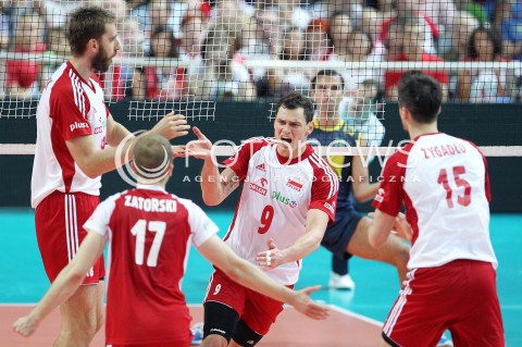  07.06.2013 WARSZAWA TORWAR<br />SIATKOWKA MEZCZYZN LIGA SWIATOWA 2013<br />FIVB VOLLEYBALL WORLD LEAGUE 2012 POLSKA - BRAZYLIA ( POLAND - BRAZIL )<br />N/Z ZBIGNIEW BARTMAN PAWEL ZATORSKI LUKASZ ZYGADLO MARCIN MOZDZONEK RADOSC ZLOSC<br />  