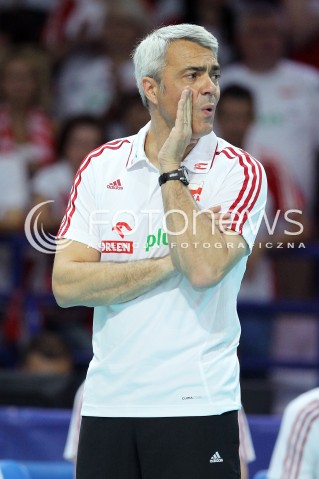  07.06.2013 WARSZAWA TORWAR<br />SIATKOWKA MEZCZYZN LIGA SWIATOWA 2013<br />FIVB VOLLEYBALL WORLD LEAGUE 2012 POLSKA - BRAZYLIA ( POLAND - BRAZIL )<br />N/Z ANDREA ANASTASI TRENER ( HEAD COACH ) SYLWETKA<br />  