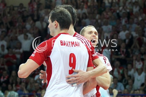  07.06.2013 WARSZAWA TORWAR<br />SIATKOWKA MEZCZYZN LIGA SWIATOWA 2013<br />FIVB VOLLEYBALL WORLD LEAGUE 2012 POLSKA - BRAZYLIA ( POLAND - BRAZIL )<br />N/Z PAWEL ZATORSKI ZBIGNIEW BARTMAN RADOSC<br />  