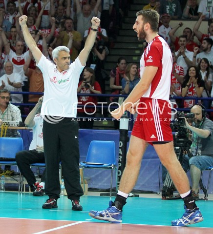  07.06.2013 WARSZAWA TORWAR<br />SIATKOWKA MEZCZYZN LIGA SWIATOWA 2013<br />FIVB VOLLEYBALL WORLD LEAGUE 2012 POLSKA - BRAZYLIA ( POLAND - BRAZIL )<br />N/Z ANDREA ANASTASI TRENER ( HEAD COACH ) RADOSC MARCIN MOZDZONEK<br />  