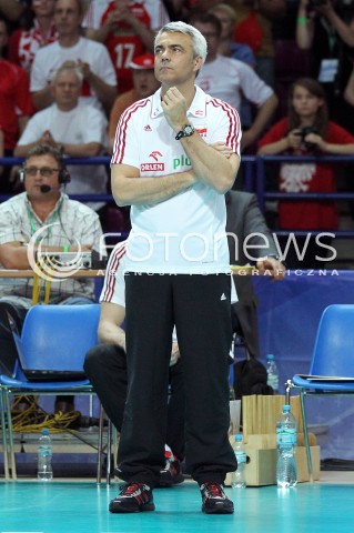  07.06.2013 WARSZAWA TORWAR<br />SIATKOWKA MEZCZYZN LIGA SWIATOWA 2013<br />FIVB VOLLEYBALL WORLD LEAGUE 2012 POLSKA - BRAZYLIA ( POLAND - BRAZIL )<br />N/Z ANDREA ANASTASI TRENER ( HEAD COACH ) SYLWETKA<br />  