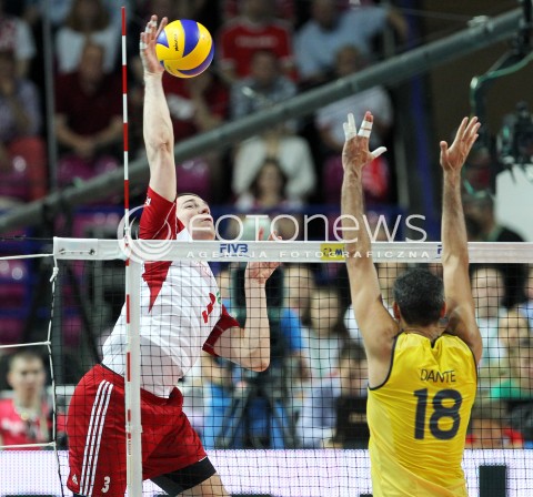  07.06.2013 WARSZAWA TORWAR<br />SIATKOWKA MEZCZYZN LIGA SWIATOWA 2013<br />FIVB VOLLEYBALL WORLD LEAGUE 2012 POLSKA - BRAZYLIA ( POLAND - BRAZIL )<br />N/Z DAWID KONARSKI DANTE AMARAL <br />  