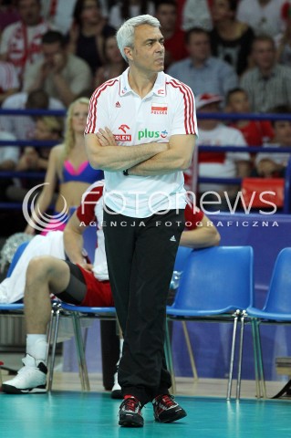  07.06.2013 WARSZAWA TORWAR<br />SIATKOWKA MEZCZYZN LIGA SWIATOWA 2013<br />FIVB VOLLEYBALL WORLD LEAGUE 2012 POLSKA - BRAZYLIA ( POLAND - BRAZIL )<br />N/Z ANDREA ANASTASI TRENER ( HEAD COACH ) SYLWETKA<br />  