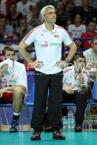  07.06.2013 WARSZAWA TORWAR<br />SIATKOWKA MEZCZYZN LIGA SWIATOWA 2013<br />FIVB VOLLEYBALL WORLD LEAGUE 2012 POLSKA - BRAZYLIA ( POLAND - BRAZIL )<br />N/Z ANDREA ANASTASI TRENER ( HEAD COACH ) SYLWETKA<br />  