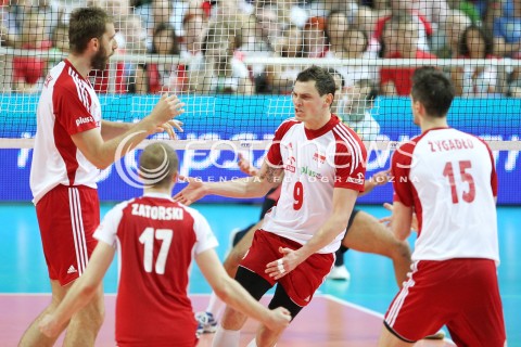  07.06.2013 WARSZAWA TORWAR<br />SIATKOWKA MEZCZYZN LIGA SWIATOWA 2013<br />FIVB VOLLEYBALL WORLD LEAGUE 2012 POLSKA - BRAZYLIA ( POLAND - BRAZIL )<br />N/Z ZBIGNIEW BARTMAN MARCIN MOZDZONEK PAWEL ZATORSKI LUKASZ ZYGADLO RADOSC EMOCJE<br />  