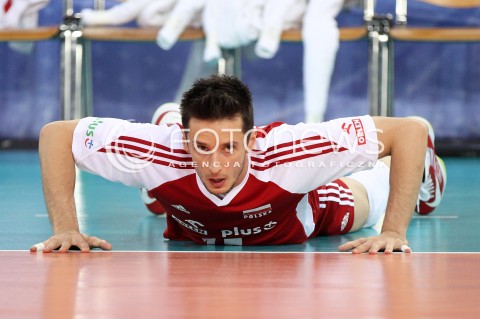  09.06.2013 LODZ ATLAS ARENA<br />SIATKOWKA MEZCZYZN LIGA SWIATOWA 2013<br />FIVB VOLLEYBALL WORLD LEAGUE 2012 POLSKA - BRAZYLIA ( POLAND - BRAZIL )<br />N/Z LUKASZ ZYGADLO SYLWETKA <br /> 