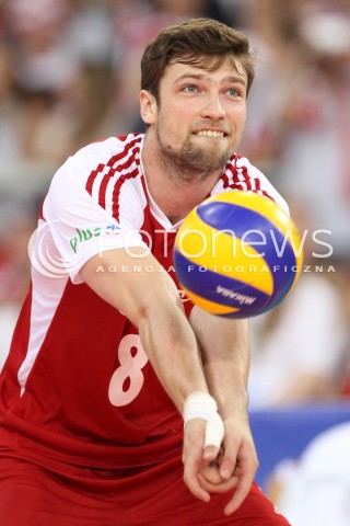  09.06.2013 LODZ ATLAS ARENA<br />SIATKOWKA MEZCZYZN LIGA SWIATOWA 2013<br />FIVB VOLLEYBALL WORLD LEAGUE 2012 POLSKA - BRAZYLIA ( POLAND - BRAZIL )<br />N/Z ANDRZEJ WRONA SYLWETKA <br /> 