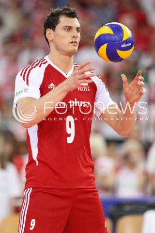  09.06.2013 LODZ ATLAS ARENA<br />SIATKOWKA MEZCZYZN LIGA SWIATOWA 2013<br />FIVB VOLLEYBALL WORLD LEAGUE 2012 POLSKA - BRAZYLIA ( POLAND - BRAZIL )<br />N/Z ZBIGNIEW BARTMAN SYLWETKA <br /> 