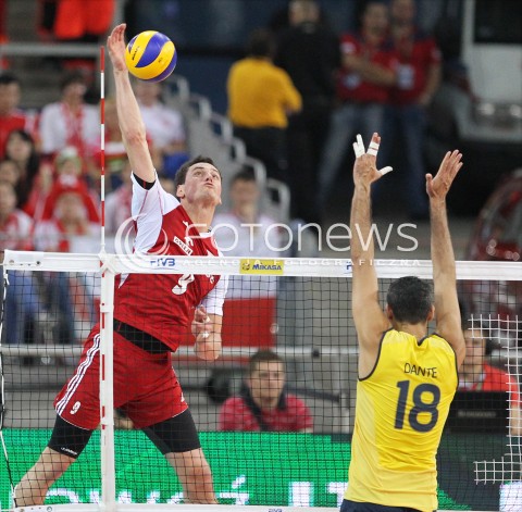 09.06.2013 LODZ ATLAS ARENA<br />SIATKOWKA MEZCZYZN LIGA SWIATOWA 2013<br />FIVB VOLLEYBALL WORLD LEAGUE 2012 POLSKA - BRAZYLIA ( POLAND - BRAZIL )<br />N/Z ZBIGNIEW BARTMAN DANTE AMARAL <br /> 
