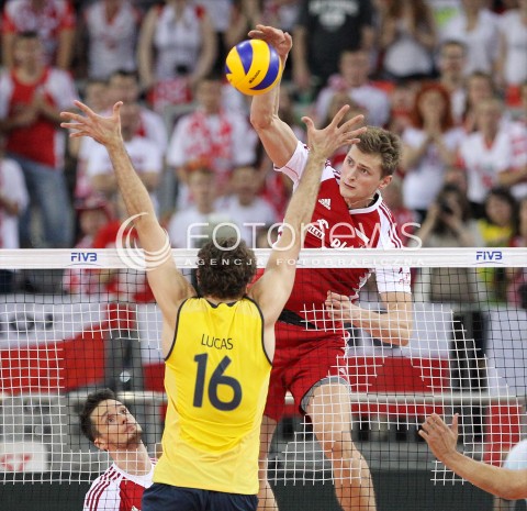  09.06.2013 LODZ ATLAS ARENA<br />SIATKOWKA MEZCZYZN LIGA SWIATOWA 2013<br />FIVB VOLLEYBALL WORLD LEAGUE 2012 POLSKA - BRAZYLIA ( POLAND - BRAZIL )<br />N/Z PIOTR NOWAKOWSKI LUCAS SAATKAMP  <br /> 