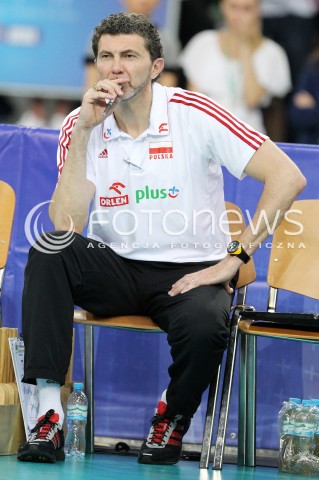  09.06.2013 LODZ ATLAS ARENA<br />SIATKOWKA MEZCZYZN LIGA SWIATOWA 2013<br />FIVB VOLLEYBALL WORLD LEAGUE 2012 POLSKA - BRAZYLIA ( POLAND - BRAZIL )<br />N/Z ANDREA GARDINI II TRENER ( ASSISTANT COACH ) SYLWETKA<br /> 