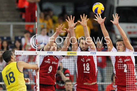  09.06.2013 LODZ ATLAS ARENA<br />SIATKOWKA MEZCZYZN LIGA SWIATOWA 2013<br />FIVB VOLLEYBALL WORLD LEAGUE 2012 POLSKA - BRAZYLIA ( POLAND - BRAZIL )<br />N/Z ZBIGNIEW BARTMAN MARCIN MOZDZONEK MICHAL WINIARSKI DANTE AMARAL <br /> 