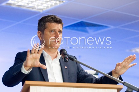  13.06.2013 RZESZOW KONGRES EUROPA PLUS W RZESZOWIE <br />N/Z JANUSZ PALIKOT ( RUCH PALIKOTA ) <br /> 
