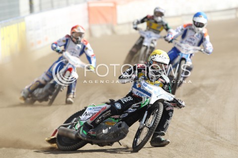  16.06.2013 RZESZOW ZUZEL SPEEDWAY ENEA EKSTRALIGA MECZ PGE MARMA RZESZOW - UNIBAX TORUN <br />N/Z LUKASZ SOWKA (NIEBIESKI), PAWEL PRZEDPELSKI (ZOLTY), LUKASZ KRET (CZERWONY), KAMIL PULCZYNSKI (BIALY) <br /> 
