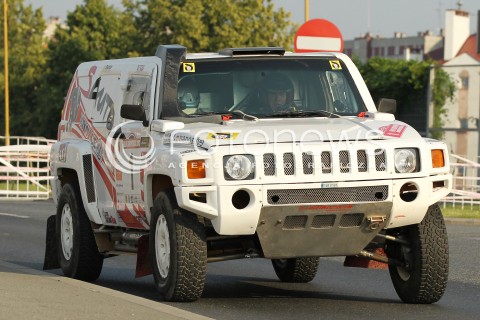  21.06.2013 RZESZOW RAJD BAJA CARPATHIA 2013<br />N/Z MIROSLAV ZAPLETAL MACIEJ MARTON SAMOCHOD HUMMER H3 EVO <br /> 