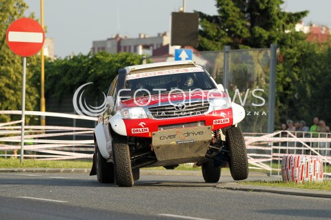  21.06.2013 RZESZOW RAJD BAJA CARPATHIA 2013<br />N/Z ADAM MALYSZ RAFAL MARTON SAMOCHOD TOYOTA HILUX <br /> 