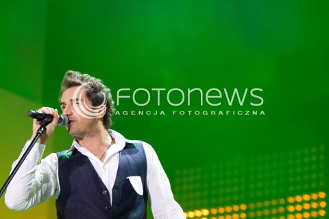  28.06.2013 RZESZOW<br />
EUROPEJSKI STADION KULTURY W RZESZOWIE<br />
KONCERT INAUGURUJACY ZJEDNOCZENI W ROZNORODNOSCI<br />
N/Z SEBASTIAN KARPIEL BULECKA ZESPOL ZAKOPOWER <br />
 