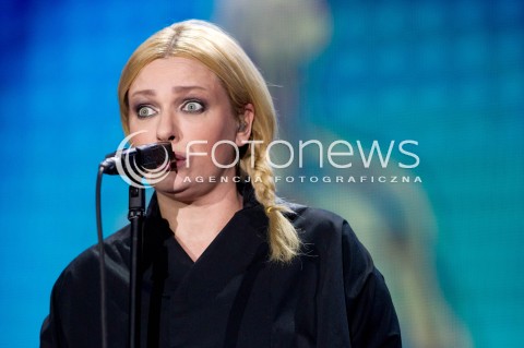  28.06.2013 RZESZOW<br />
EUROPEJSKI STADION KULTURY W RZESZOWIE<br />
KONCERT INAUGURUJACY ZJEDNOCZENI W ROZNORODNOSCI<br />
N/Z KATARZYNA KASIA NOSOWSKA ZESPOL HEY <br />
 