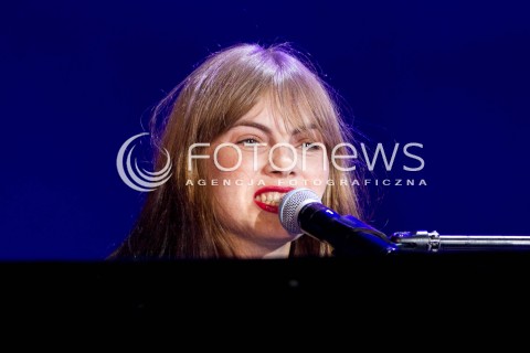  28.06.2013 RZESZOW<br />
EUROPEJSKI STADION KULTURY W RZESZOWIE<br />
KONCERT INAUGURUJACY ZJEDNOCZENI W ROZNORODNOSCI<br />
N/Z JULIA MARCELL <br />
 