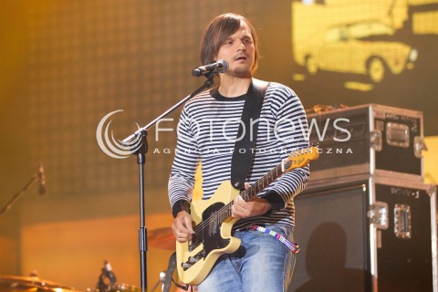  28.06.2013 RZESZOW<br />
EUROPEJSKI STADION KULTURY W RZESZOWIE<br />
KONCERT INAUGURUJACY ZJEDNOCZENI W ROZNORODNOSCI<br />
N/Z MICHAL KOWALONEK ZESPOL MYSLOVITZ <br />
 