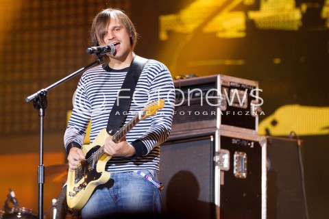  28.06.2013 RZESZOW<br />
EUROPEJSKI STADION KULTURY W RZESZOWIE<br />
KONCERT INAUGURUJACY ZJEDNOCZENI W ROZNORODNOSCI<br />
N/Z MICHAL KOWALONEK ZESPOL MYSLOVITZ <br />
 