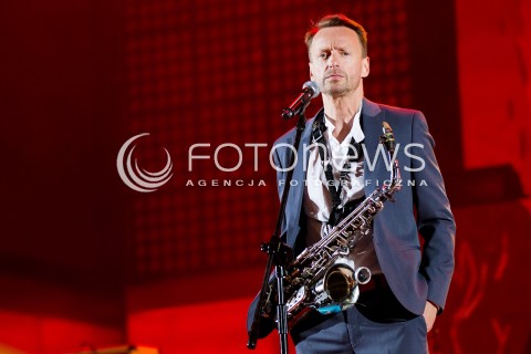  28.06.2013 RZESZOW<br />
EUROPEJSKI STADION KULTURY W RZESZOWIE<br />
KONCERT INAUGURUJACY ZJEDNOCZENI W ROZNORODNOSCI<br />
N/Z MATEUSZ POSPIESZALSKI ZESPOL VOO VOO <br />
 