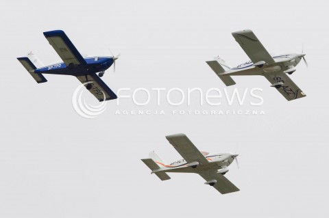  30.06.2013 KRAKOW<br />IX MALOPOLSKI PIKNIK LOTNICZY W KRAKOWIE<br />N/Z ZESPOL 3AT3 SAMOLOT AT-3 AT3 <br /> 