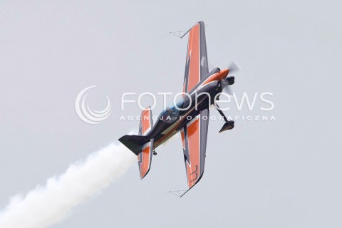  30.06.2013 KRAKOW<br />IX MALOPOLSKI PIKNIK LOTNICZY W KRAKOWIE<br />N/Z ARTUR KIELAK  SAMOLOT XTREMEAIR XA-41 <br /> 