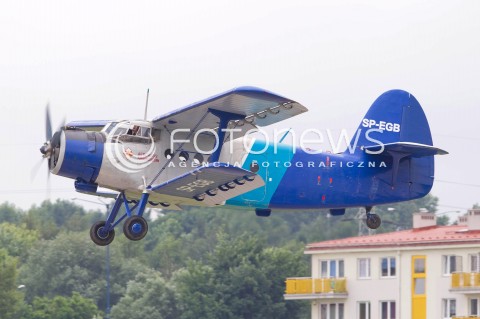  30.06.2013 KRAKOW<br />IX MALOPOLSKI PIKNIK LOTNICZY W KRAKOWIE<br />N/Z ANTONOV AN-2 SP-EGB<br /> 