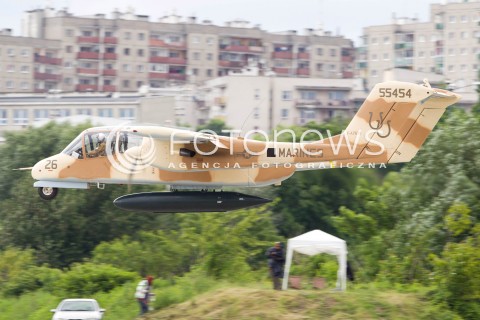  30.06.2013 KRAKOW<br />IX MALOPOLSKI PIKNIK LOTNICZY W KRAKOWIE<br />N/Z SAMOLOT OV-10 BRONCO <br /> 