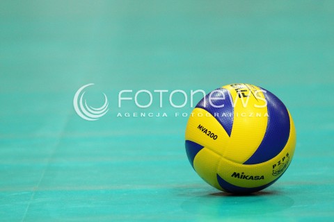  05.07.2013 KATOWICE SPODEK<br />SIATKOWKA MEZCZYZN LIGA SWIATOWA 2013<br />FIVB VOLLEYBALL WORLD LEAGUE 2013 POLSKA - USA <br />N/Z ZDJECIE ILUSTRACYJNE PILKA MIKASA PILKA SIATKOWA FIVB ZOLTO NIEBIESKA ZOLTONIEBIESKA <br /> 