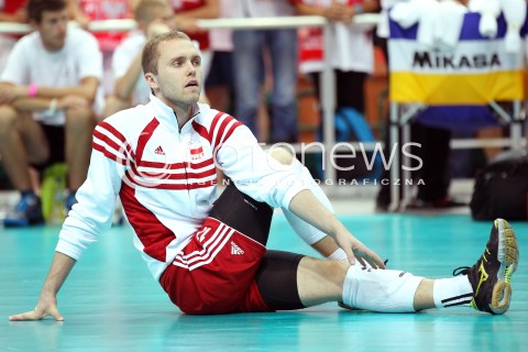  05.07.2013 KATOWICE SPODEK<br />SIATKOWKA MEZCZYZN LIGA SWIATOWA 2013<br />FIVB VOLLEYBALL WORLD LEAGUE 2013 POLSKA - USA <br />N/Z PAWEL ZATORSKI SYLWETKA <br /> 