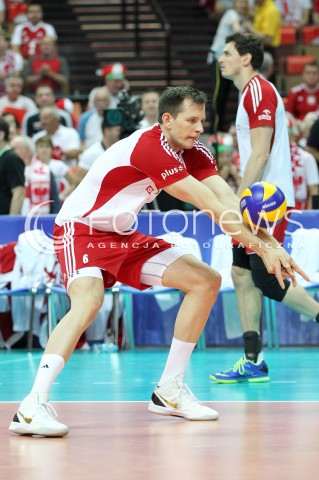  05.07.2013 KATOWICE SPODEK<br />SIATKOWKA MEZCZYZN LIGA SWIATOWA 2013<br />FIVB VOLLEYBALL WORLD LEAGUE 2013 POLSKA - USA <br />N/Z BARTOSZ KUREK SYLWETKA <br /> 