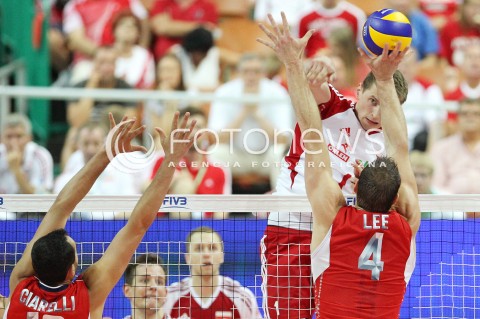  05.07.2013 KATOWICE SPODEK<br />SIATKOWKA MEZCZYZN LIGA SWIATOWA 2013<br />FIVB VOLLEYBALL WORLD LEAGUE 2013 POLSKA - USA <br />N/Z PIOTR NOWAKOWSKI DAVID LEE ANTONIO CIARELLI  <br /> 
