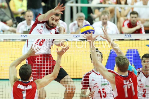  05.07.2013 KATOWICE SPODEK<br />SIATKOWKA MEZCZYZN LIGA SWIATOWA 2013<br />FIVB VOLLEYBALL WORLD LEAGUE 2013 POLSKA - USA <br />N/Z MARCIN MOZDZONEK MATTHEW ANDERSON MAXWELL HOLT  <br /> 