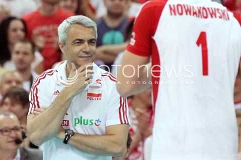  05.07.2013 KATOWICE SPODEK<br />SIATKOWKA MEZCZYZN LIGA SWIATOWA 2013<br />FIVB VOLLEYBALL WORLD LEAGUE 2013 POLSKA - USA <br />N/Z ANDREA ANASTASI TRENER ( HEAD COACH ) PIOTR NOWAKOWSKI  <br /> 
