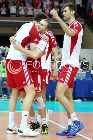  05.07.2013 KATOWICE SPODEK<br />SIATKOWKA MEZCZYZN LIGA SWIATOWA 2013<br />FIVB VOLLEYBALL WORLD LEAGUE 2013 POLSKA - USA <br />N/Z GRZEGORZ KOSOK PAWEL ZATORSKI BARTOSZ KUREK RADOSC EMOCJE  <br /> 