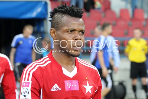  19.07.2013 KRAKOW <br />PILKA NOZNA POLSKA T-MOBILE EKSTRAKLASA SEZON 2013/2014 FOOTBALL POLISH EKSTRAKLASA SEASON 2013/2014 WISLA KRAKOW - GORNIK ZABRZE<br />N/Z EMMANUEL SARKI SYLWETKA GLOWKA<br /> 