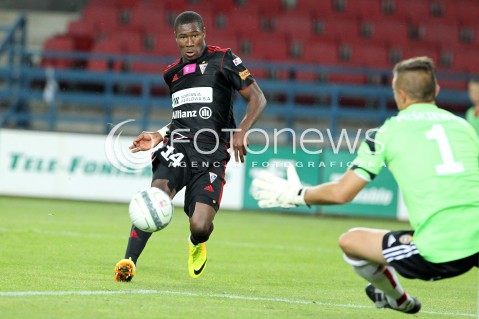  19.07.2013 KRAKOW <br />PILKA NOZNA POLSKA T-MOBILE EKSTRAKLASA SEZON 2013/2014 FOOTBALL POLISH EKSTRAKLASA SEASON 2013/2014 WISLA KRAKOW - GORNIK ZABRZE<br />N/Z PREJUCE NAKOULMA MICHAL MISKIEWICZ NIEWYKORZYSTANA SYTUACJA AKCJA<br /> 